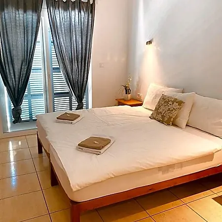 Hostel Senese Peguera